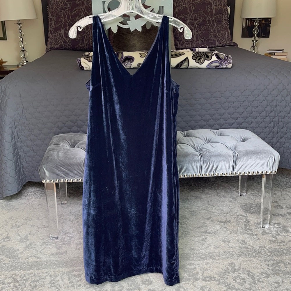 Banana Republic deep navy velvet cocktail dress, NWT